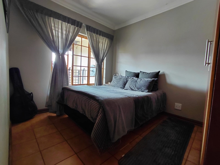 2 Bedroom Property for Sale in Die Bult North West